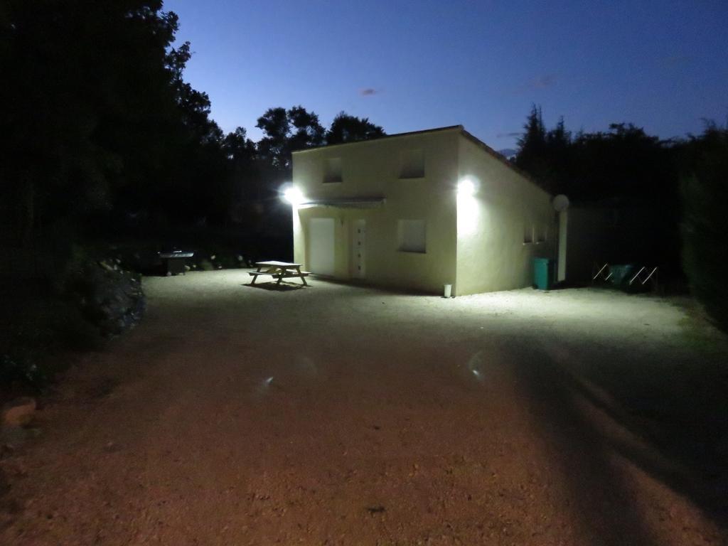 La Petite Maison Malataverne Exteriör bild